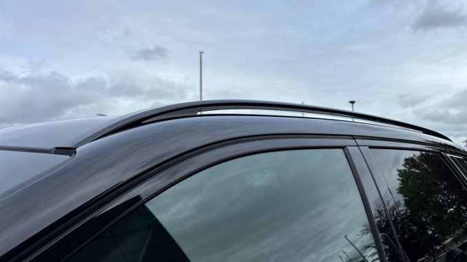 Land Rover Discovery Sport 2.0 D200 Landmark 5dr Auto [5 Seat] Diesel Station Wagon - Image 32